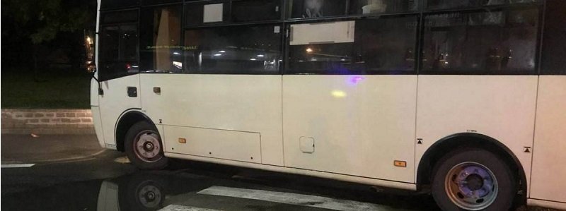 В Киеве автобус сбил пешехода
