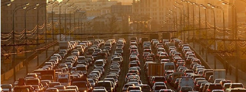 В Киеве центр города замер: пробки в 10 баллов