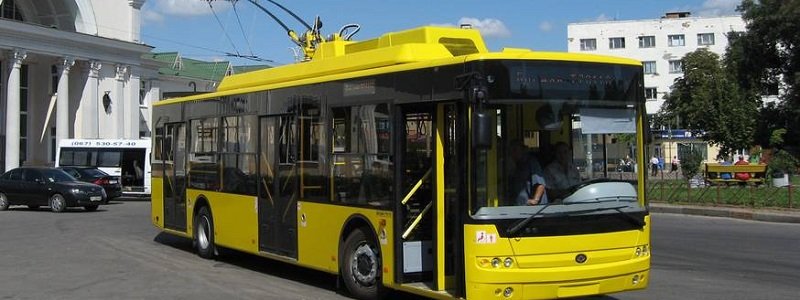 В Киеве изменят работу четырех троллейбусов