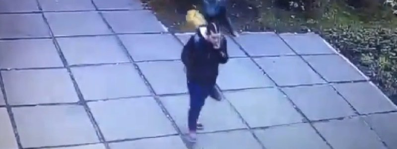 Появилось видео похищения младенца в Киеве