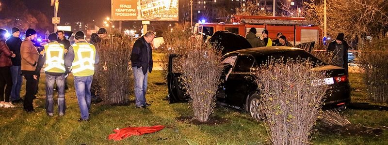 В Киеве из-за приступа эпилепсии водитель протаранил машину с четырьмя детьми