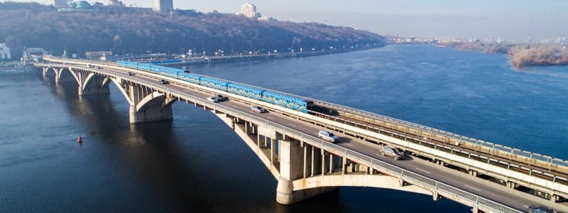 Мост Метро в Киеве: видео с высоты птичьего полета
