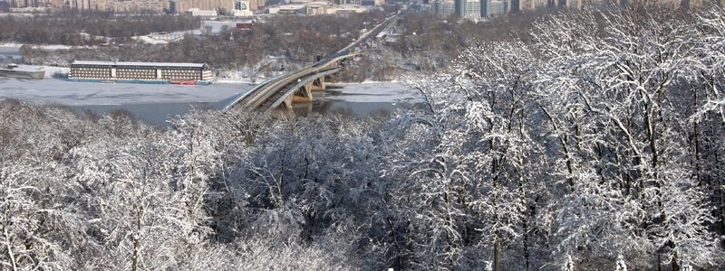 Зима-2017/18 в Киеве: в какие дни продлят работу метро