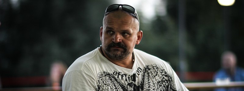 Сына Василия Вирастюка сбил автомобиль: силач ищет свидетелей ДТП