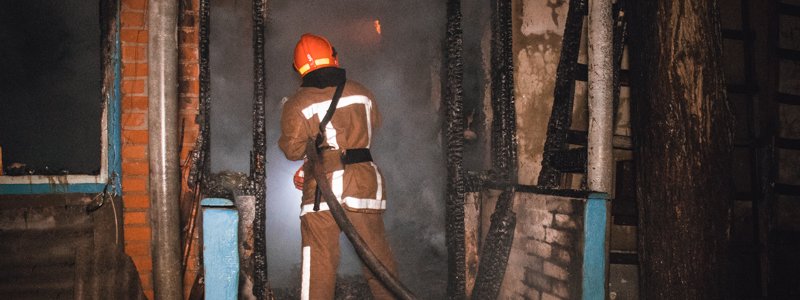 В Киеве на Житомирской мужчина заживо сгорел в своем доме