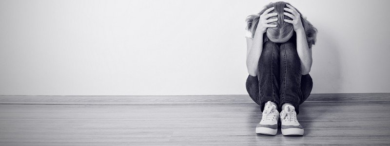 Что вызывает осеннюю депрессию и как с ней бороться