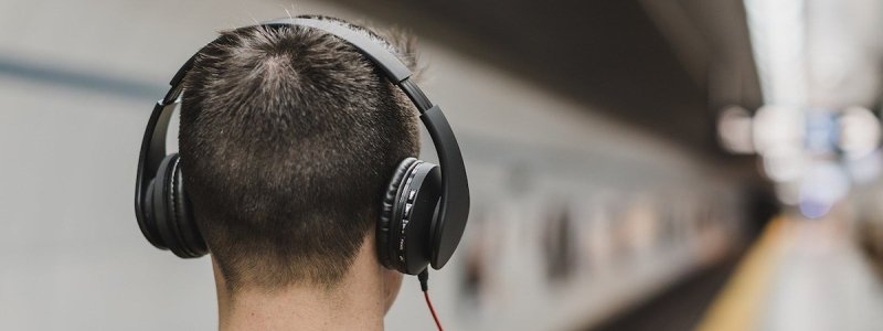 Почему можно потерять слух из-за музыки и как этого избежать