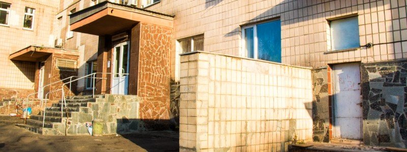 В Киеве роженица выпрыгнула из окна больницы: новые подробности