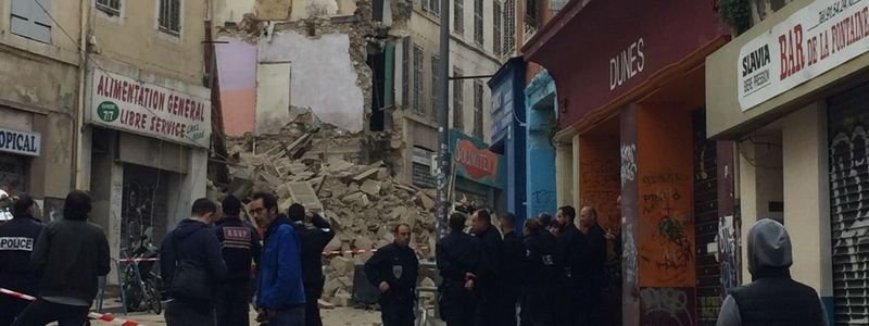 Обман клиентов ПриватБанка в Instagram, убийство школьницы в Харькове и обрушение домов в Марселе: ТОП новостей дня