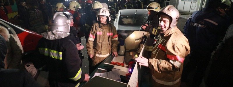Масштабный пожар в Оболонском районе Киева: подробности возгорания в ЖК "Парк Стоун"
