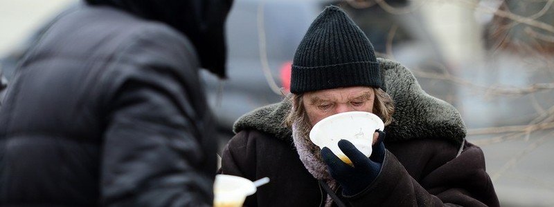 В центре Киева открыли пункты обогрева: где согреться горячим чаем