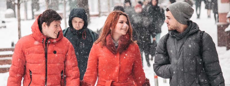 Где и с кем отпразднуют жители Киева Новый год 2019: опрос