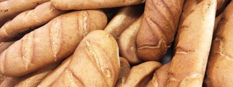 Индекс белого хлеба: сколько батонов можно купить на среднюю зарплату в Украине