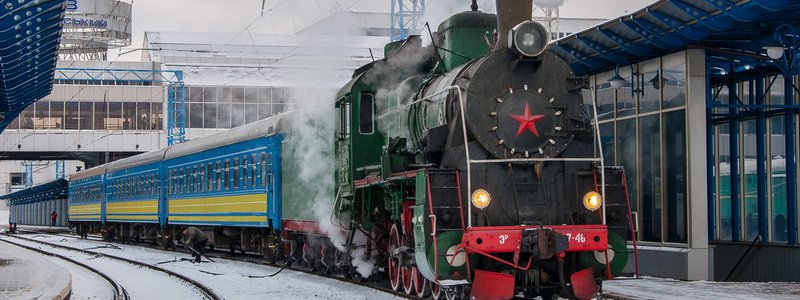 В Киеве на Рождество будут катать на ретропоезде: маршрут и цена билета