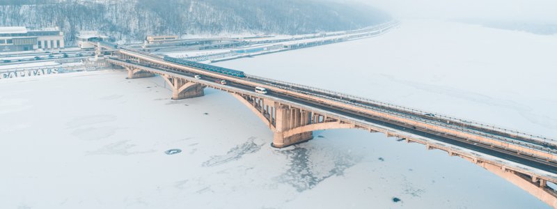 В Киеве около двух лет будут ремонтировать мост Метро: что изменится и как он выглядит сейчас