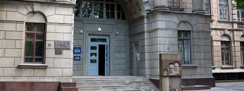 Днепропетровская медицинская академия возглавила рейтинг вузов по количеству нарушений  во время закупок