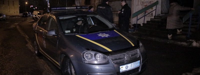 В Киеве на Радужном мужчина выпрыгнул из окна 16-этажки
