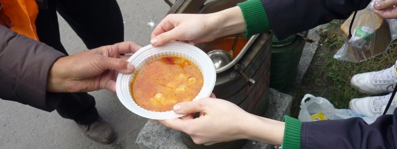 Где в Киеве получить бесплатный обед: адреса