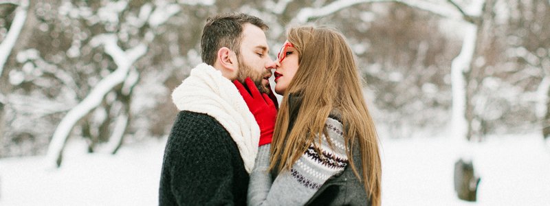 В Киеве в День святого Валентина будут женить за минуту: подробности