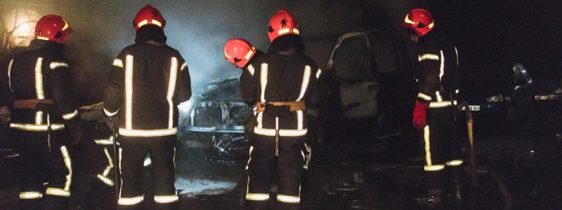 В Киеве сожгли авто депутата "Свободы": имя владельца и новые подробности
