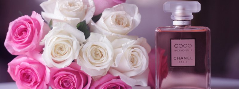 Духи на 8 Марта: где купить и как выбрать идеальный парфюм для любимых женщин