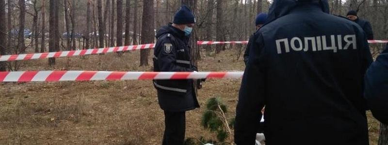 В Киеве женщина убила новорожденную дочь и выбросила тело в лесу
