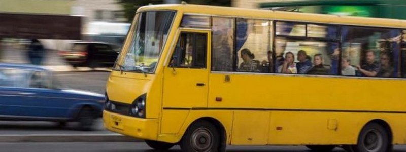 В Киеве водитель маршрутки сбил пешехода