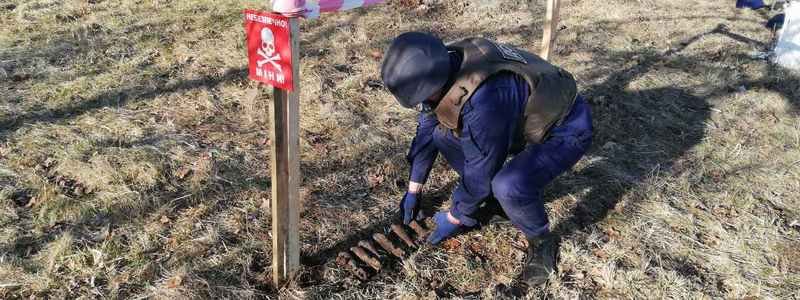 Под Киевом во дворе детского садика нашли мины