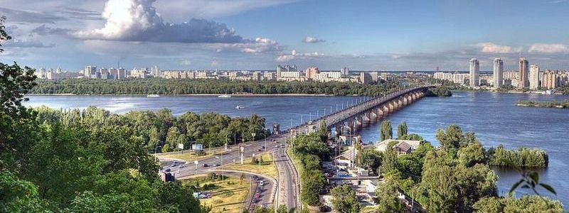 В Киеве частично перекроют движение транспорта на мосту Патона