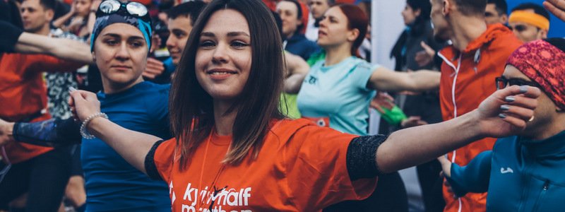 9th Nova Poshta Kyiv Half Marathon в Киеве: ищи себя на фото