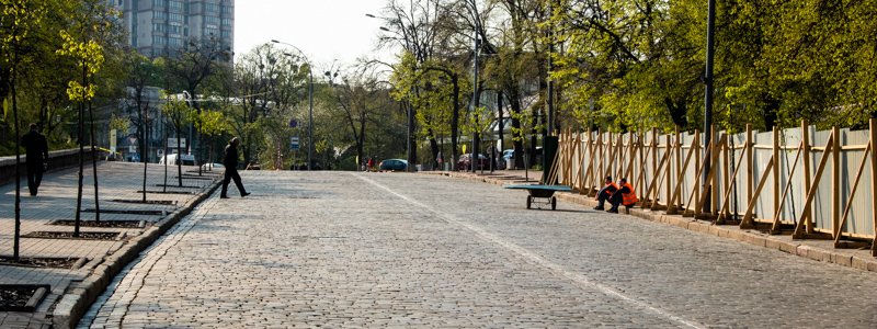 В Киеве обустроят сквер на Алее Героев Небесной Сотни: что там сейчас