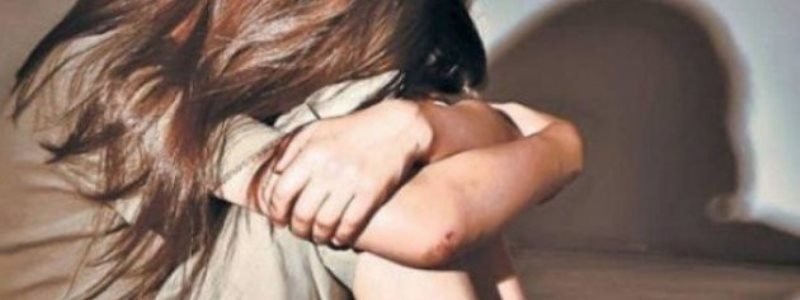 Под Киевом иностранец изнасиловал 14-летнюю школьницу