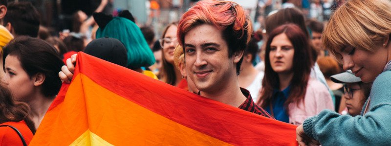 ЛГБТ-активисты пригласили Зеленского принять участие в Марше Равенства