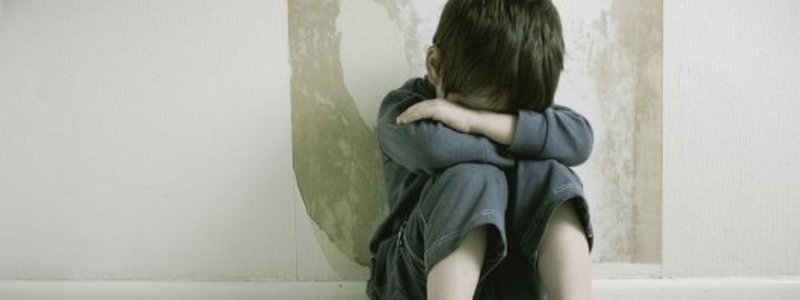 В Киеве отчим полгода насиловал 6-летнего мальчика