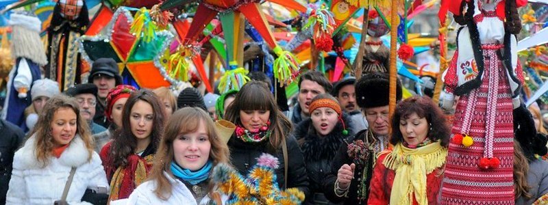 Колядки на Рождество 2018: тексты на украинском и русском языке