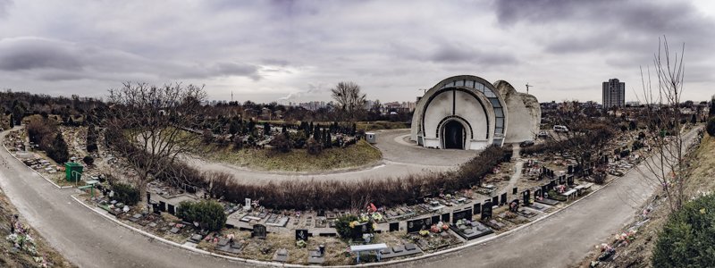 Портал в иной мир: как выглядит крематорий Киева с высоты