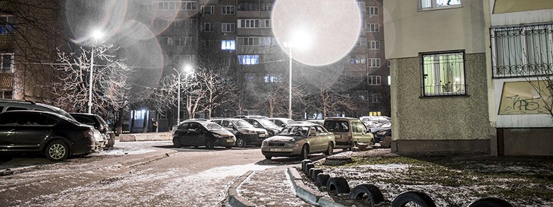Особый взгляд на жилмассивы Киева: как ночью выглядит Виноградарь