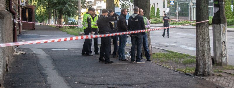 В Киеве из гранатомета обстреляли "112 канал": введен оперативный план "Сирена"