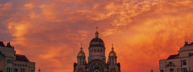 Красивые закаты и захватывающие панорамы: ТОП фото летнего Киева в Instagram