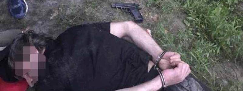 Под Киевом полиция со стрельбой задержала вооруженных грузинов
