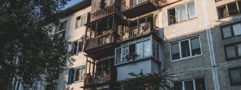 В Киеве на Воскресенке горели три квартиры