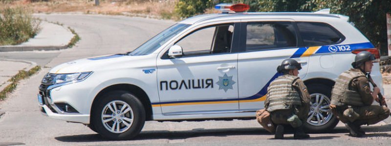 В Киеве трое мужчин кавказской внешности на Daewoo Lanos похитили человека: полиция ввела план "Перехват"