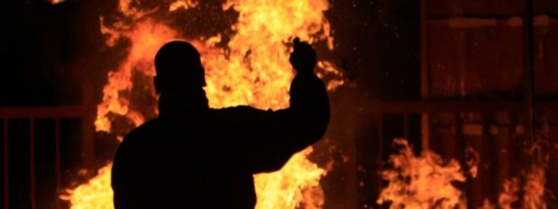 Житель Киева поссорился с женой и сжег себя