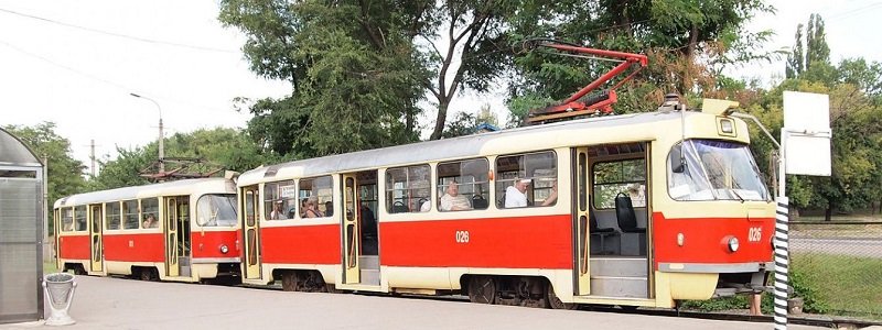 В Киеве изменят маршрут трамваи: подробности