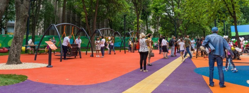 Где построили и как выглядит первый в Украине инклюзивный парк