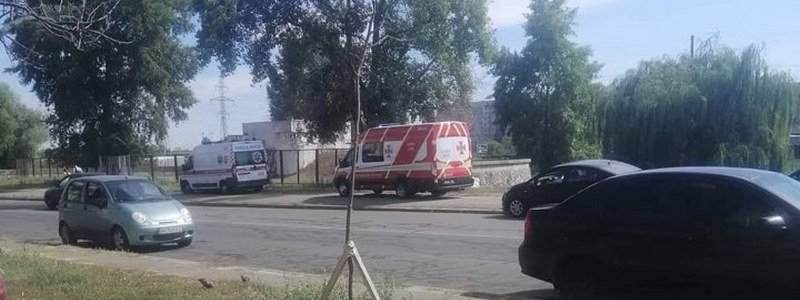 В Киеве на Троещине врачи пытались откачать утонувшего мужчину