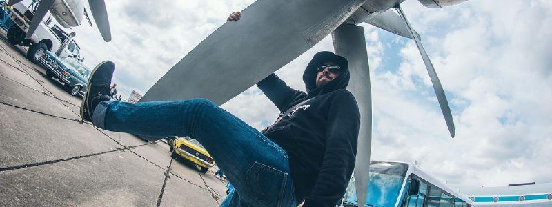 Вечеринка в музее авиации в Киеве: когда можно потанцевать среди ретро-самолетов