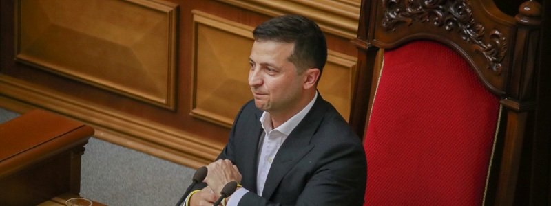 "Меньше SMS-ок, давайте работать": Зеленский не отпустил на перерыв депутатов Верховной Рады
