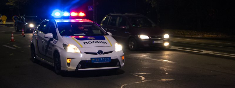 В Киеве возле Интерплощади Volkswagen Touareg снес мужчину на переходе: пешеход погиб