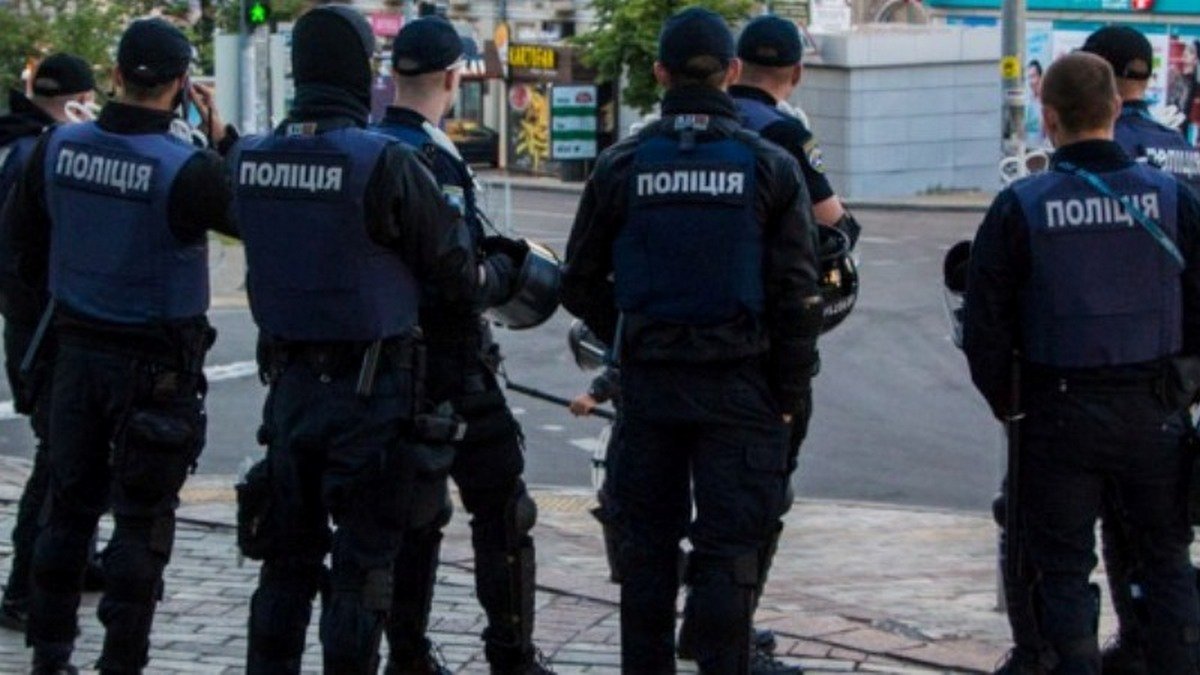 В центр Киева стянули полицию и Нацгвардию: что произошло